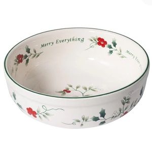 Winterberry Merry Everything Candy bowl by Pfaltzgraff 🎄